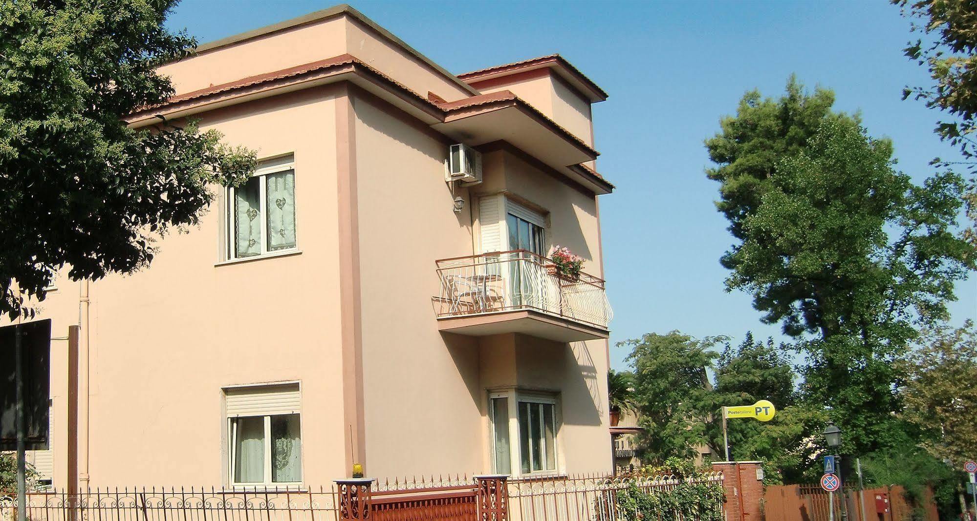 Villa Pollio Meta Exterior photo